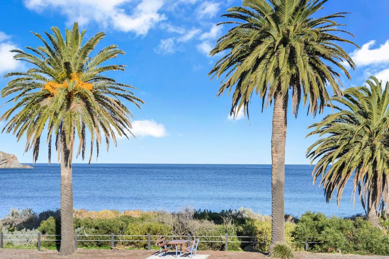Beautiful Beach Front Townhouse Victor Harbor Exterior photo